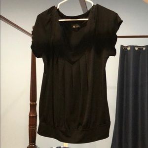 Black v neck blouse with pleats, L.